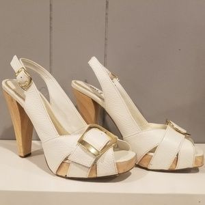 Bakers white leather/gold buckle heels